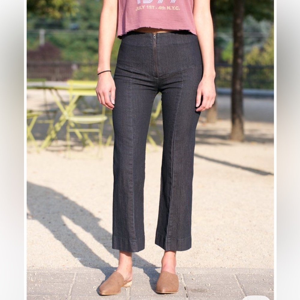 Prairie Underground Chic Stretchy Girdle Black Demi Flare Women's Jeans